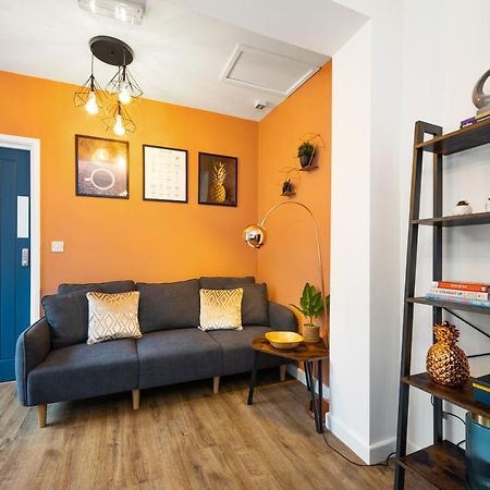 7 Bedroom House Ensuite Rooms, Fully Equipped Kitchen, Free Wifi, Tvs In All Rooms City Centre Close To A46 Inspire Homes Coventry Ngoại thất bức ảnh