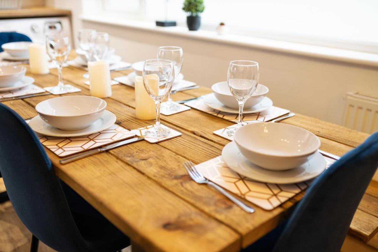 7 Bedroom House Ensuite Rooms, Fully Equipped Kitchen, Free Wifi, Tvs In All Rooms City Centre Close To A46 Inspire Homes Coventry Ngoại thất bức ảnh